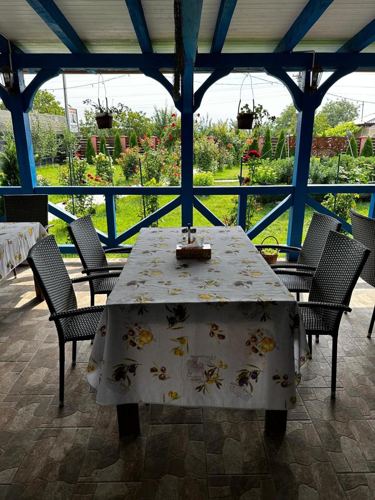 Agropensiuea Casa Uncu Hotel มูรีกีโอล ภายนอก รูปภาพ