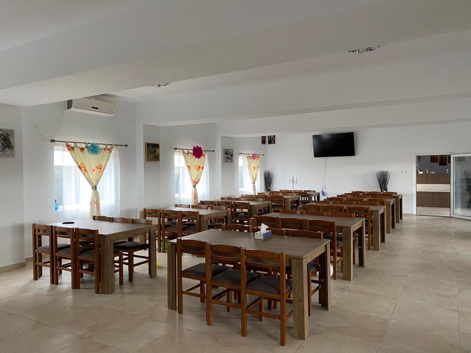Agropensiuea Casa Uncu Hotel มูรีกีโอล ภายนอก รูปภาพ