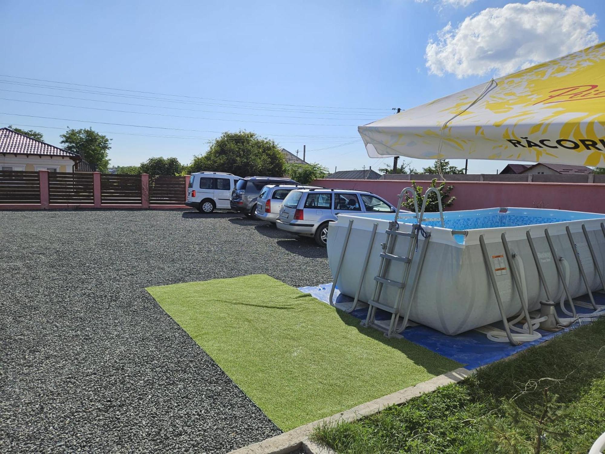 Agropensiuea Casa Uncu Hotel มูรีกีโอล ภายนอก รูปภาพ